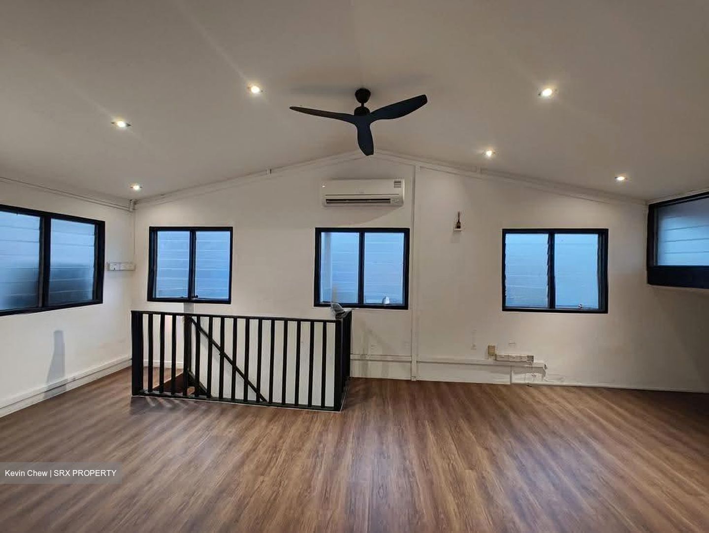 Kampong Glam Conservation Area (D7), Shop House #612795441